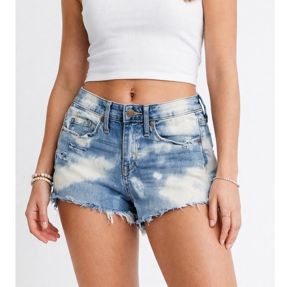 Mossimo High Rise Midi Cut-Off Shorts Size‎ 0 / 25 Womens Denim Jean Bleached